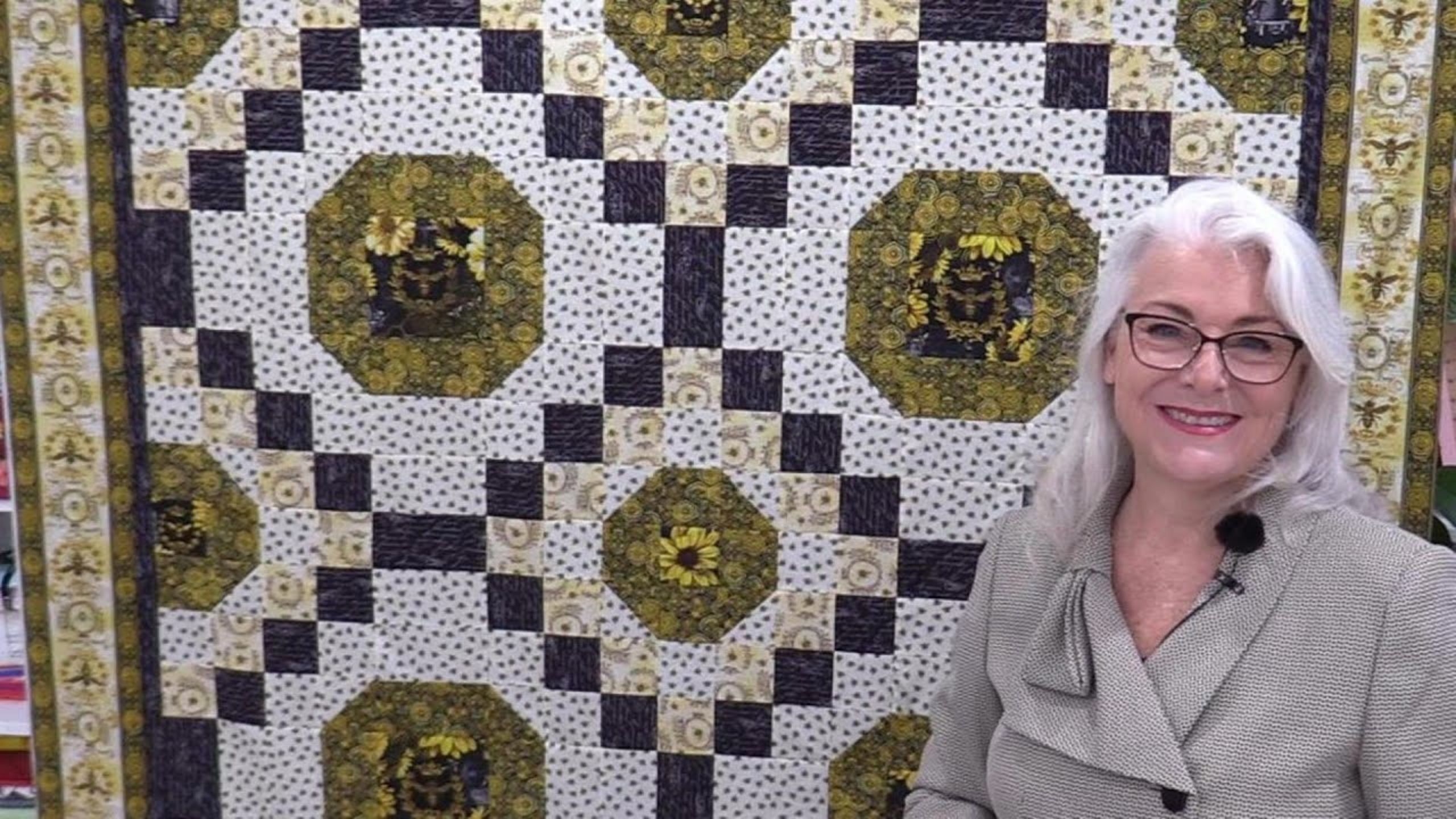 Queen Bee Quilt with Laura Coia of Sew Very Easy