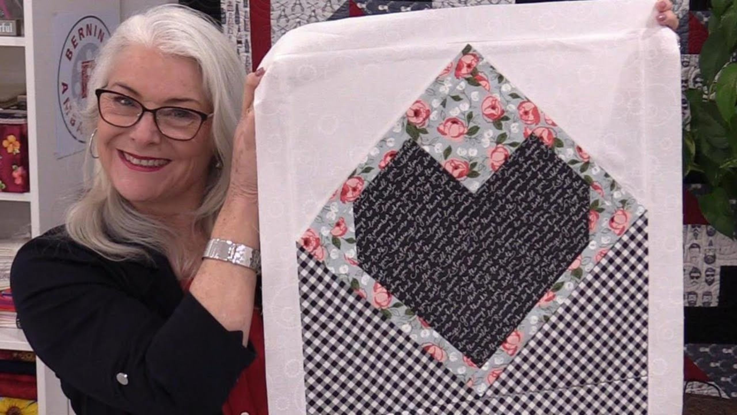 Envelope Quilt demonstration with Laura Coia