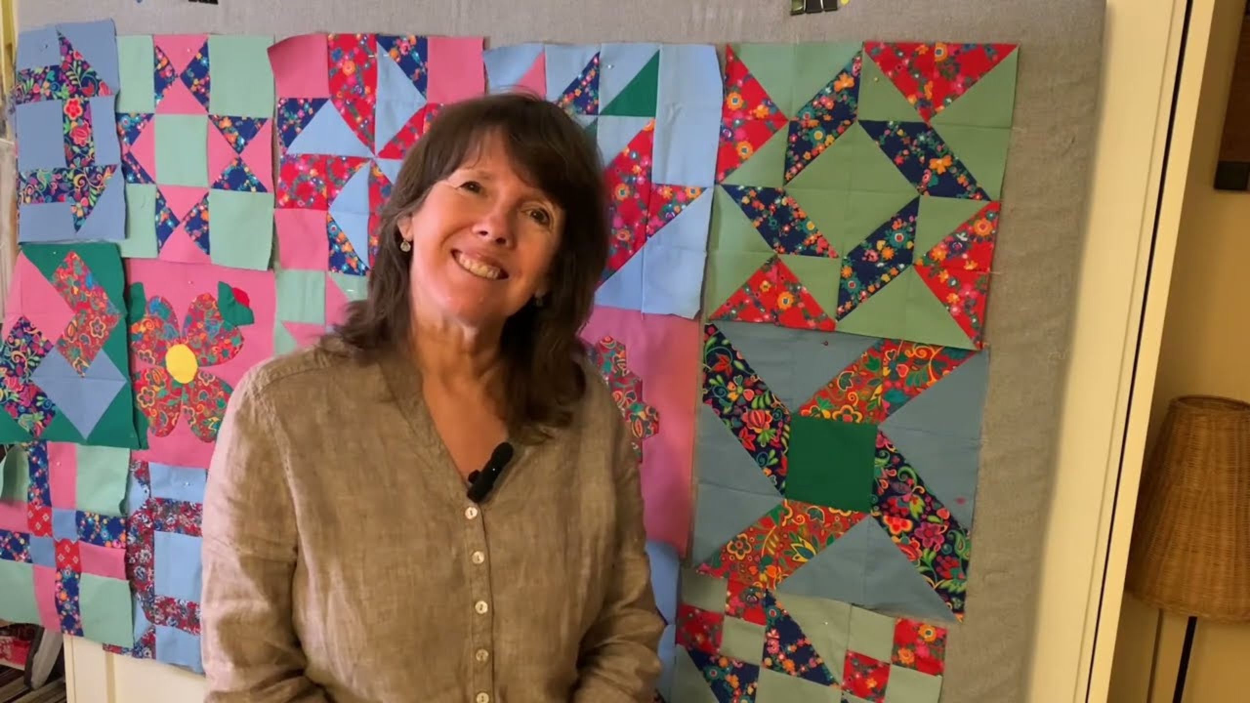 Friendly Sampler QUILT block | The Balkan Puzzle quilt block with Beth Shibley