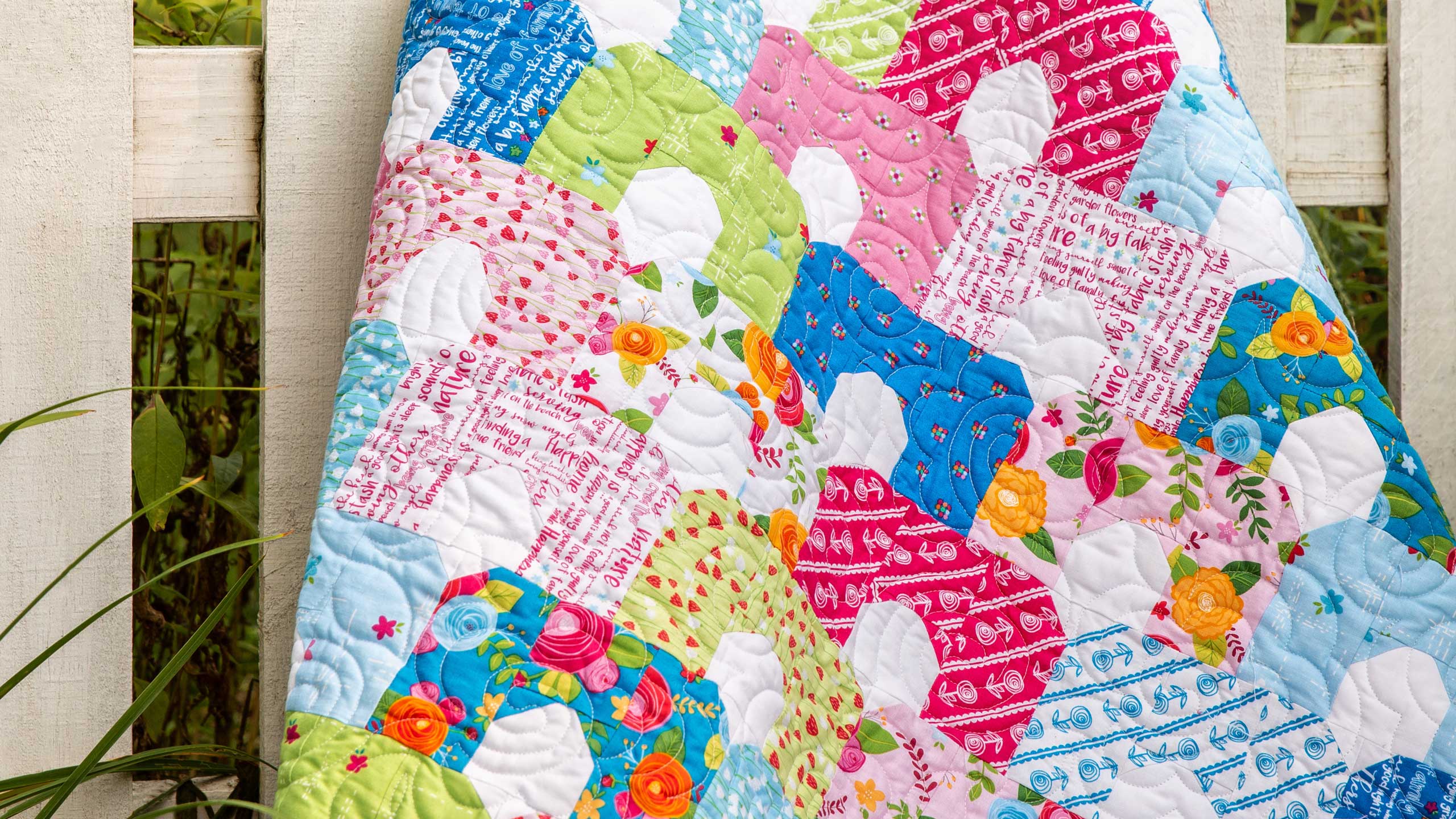 Make a "Scallop City" Quilt with Jenny!