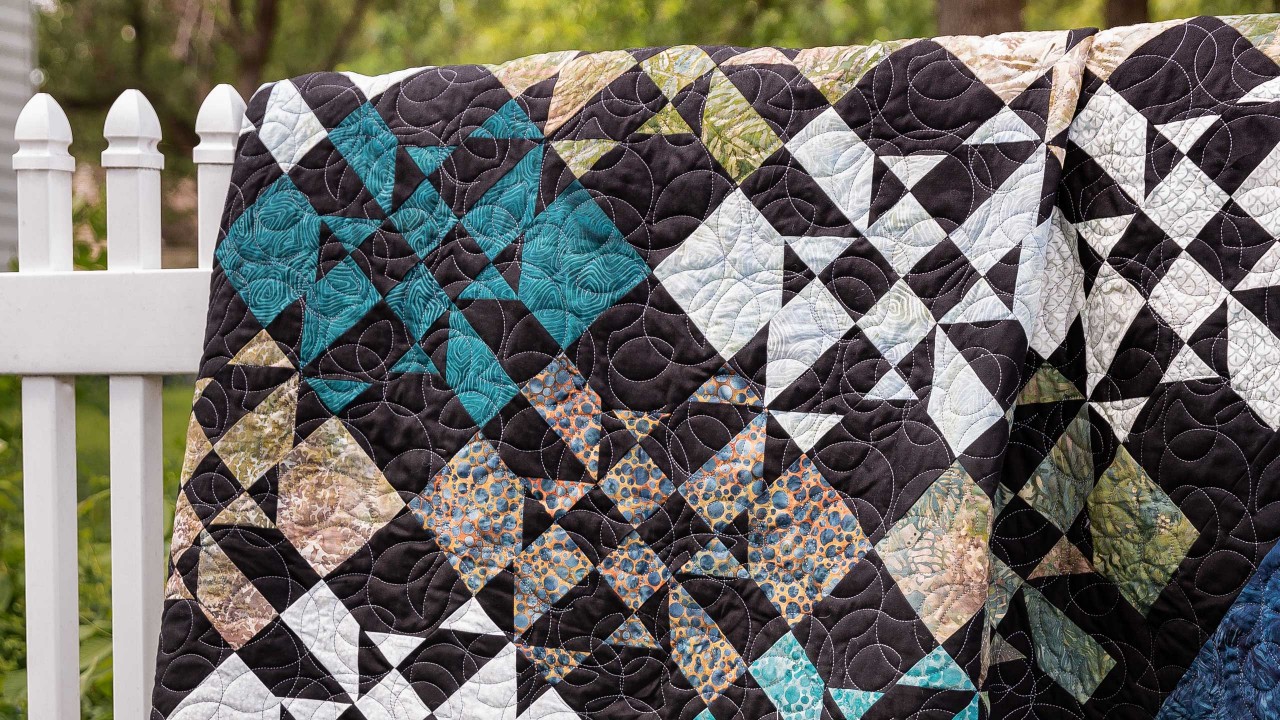 disappearing four patch weave