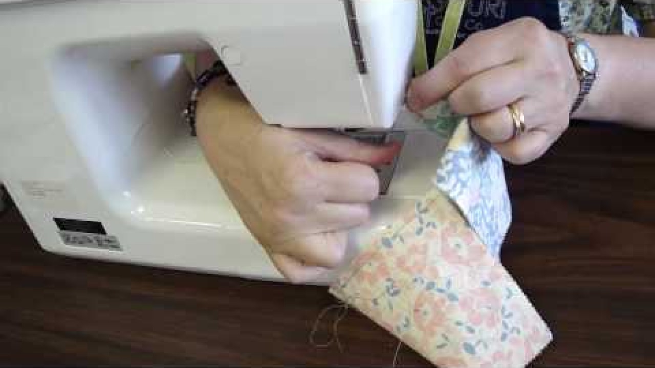 Easy Charm Pack Quilt for Beginners